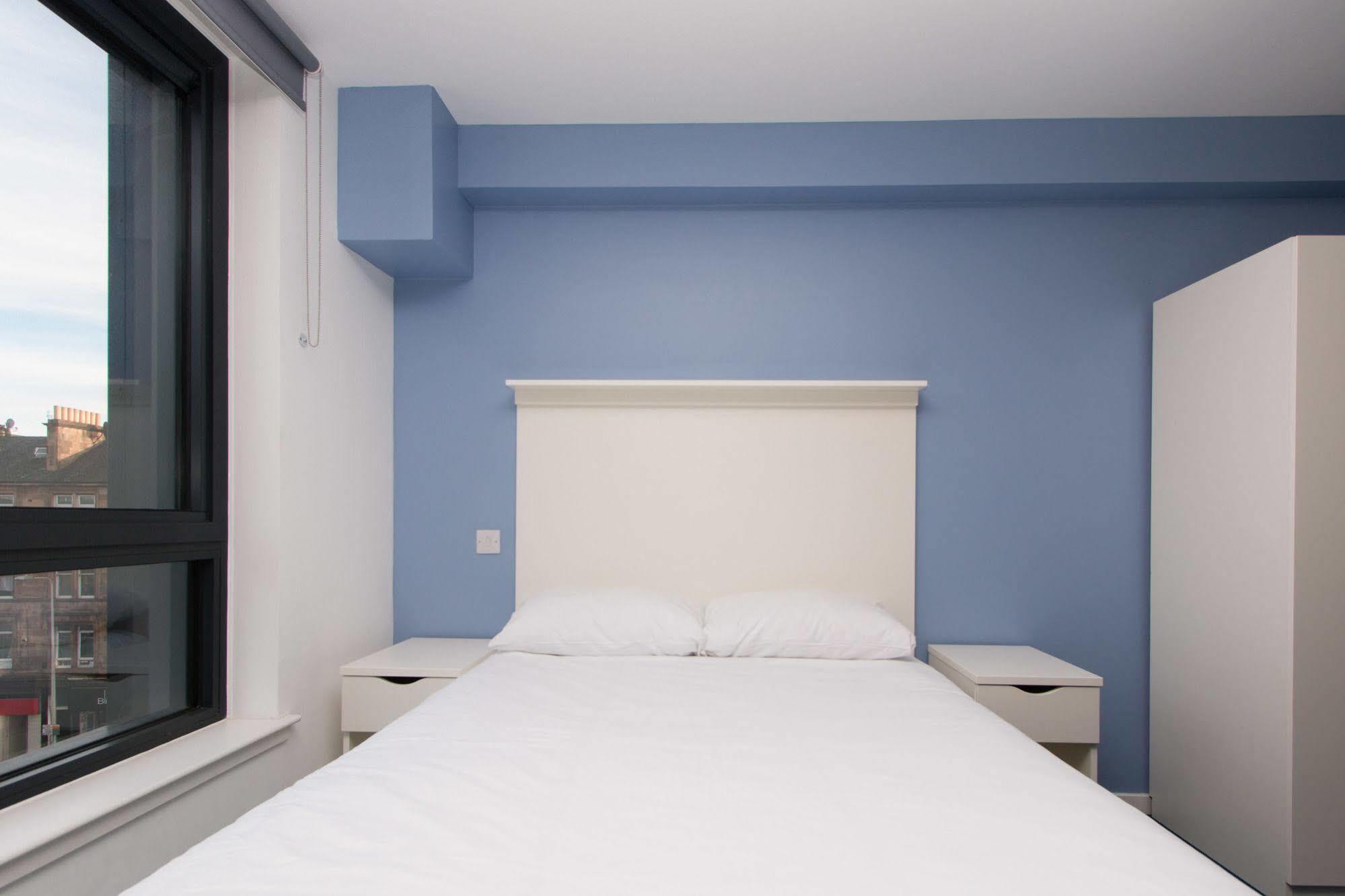 Destiny Student - Holyrood Appartement